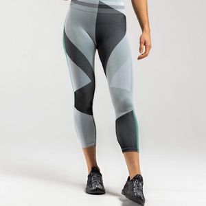 Nike Leggings/ training pants